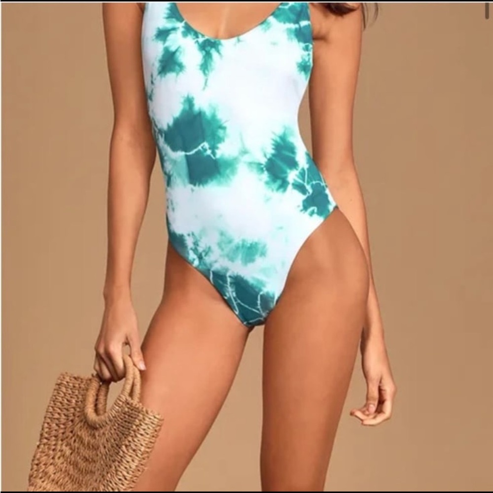 One piece swimsuit